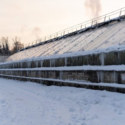 Gewächshaus mit Eis